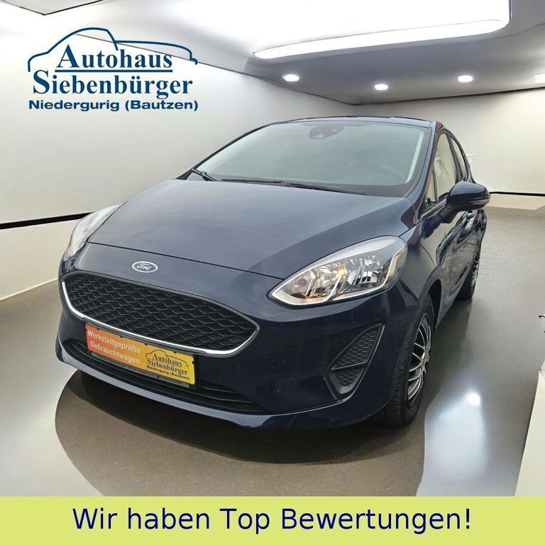 Blau Gebraucht 2017 Ford Fiesta Trend Kleinwagen | 9.750 € (Etwas zu teuer) - Bild 1/4