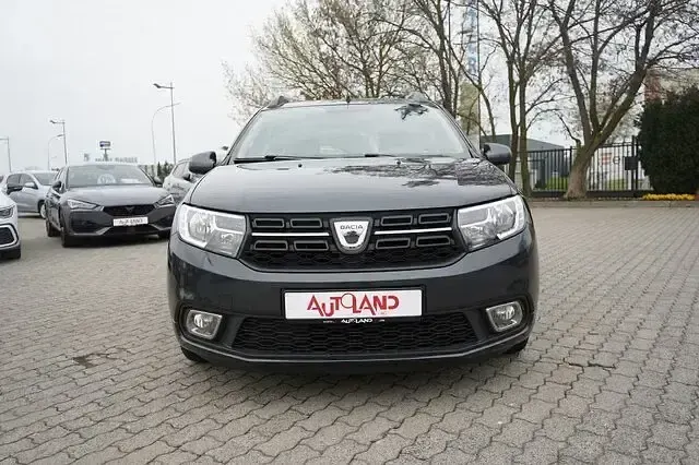 Gebraucht Dacia Logan Comfort 73 PS (53 kW) 2019 Grau Kombi