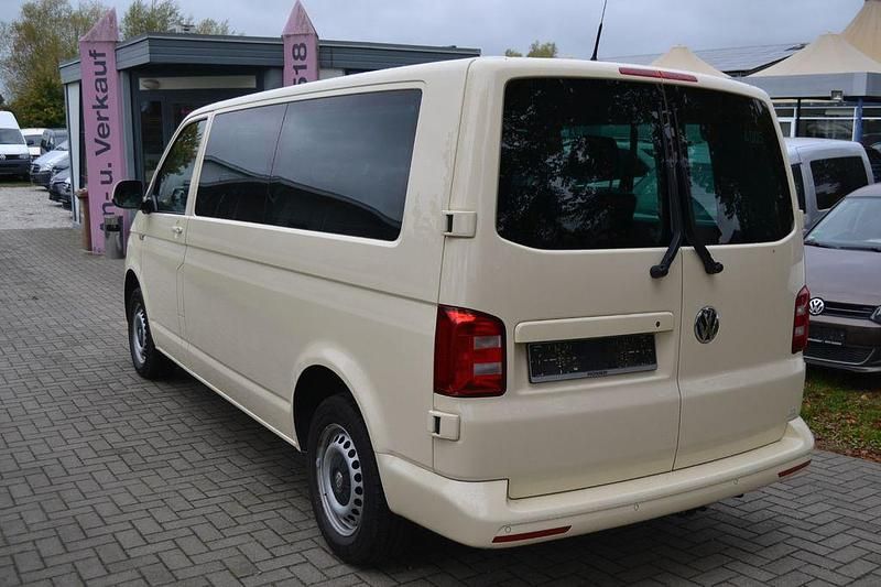 Gebraucht VW Caravelle 150 PS (110 kW) 2016 Beige Limousine