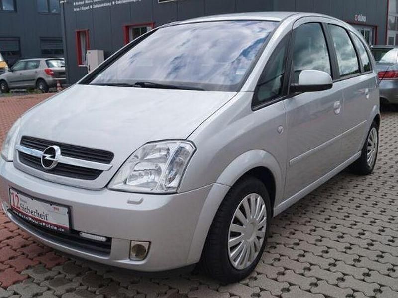 Silber Gebraucht 2005 Opel Meriva Cosmo Van / Kleinbus | 3.990 € (Teuer) - Bild 1/4