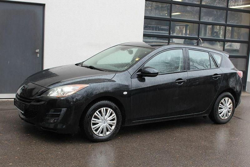 Gebraucht Mazda 3 High 105 PS (77 kW) 2010 Schwarz Limousine