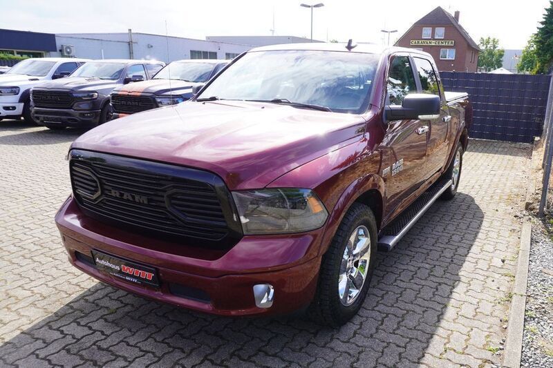 Gebraucht Dodge Ram 401 PS (294 kW) 2017 Rot Pickup