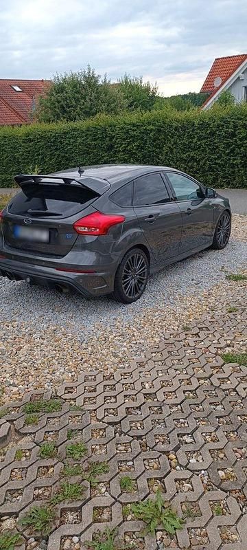 Gebraucht Ford Focus RS 382 PS (280 kW) 2019 Grau Limousine