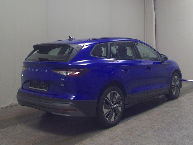 Gebraucht Skoda Enyaq iV Loft 132 kW (180 PS) 2023 Blau SUV