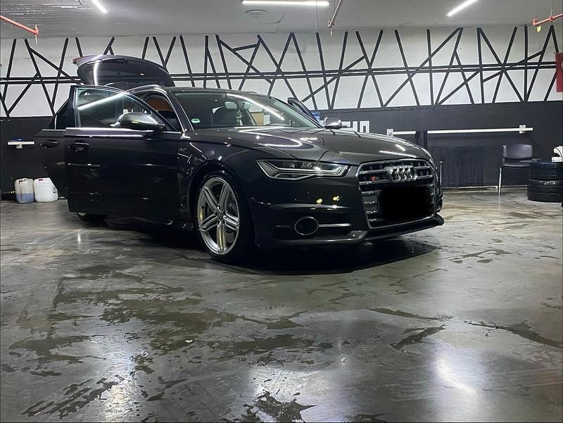 Gebraucht Audi S6 Design 450 PS (330 kW) 2015 Schwarz Kombi