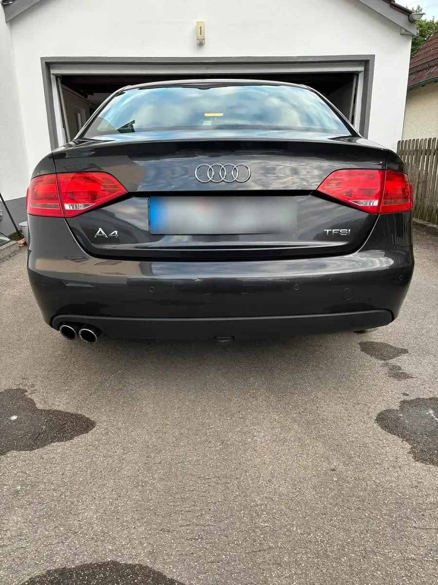 Gebraucht Audi A4 Comfort 210 PS (154 kW) 2011 Braun Limousine