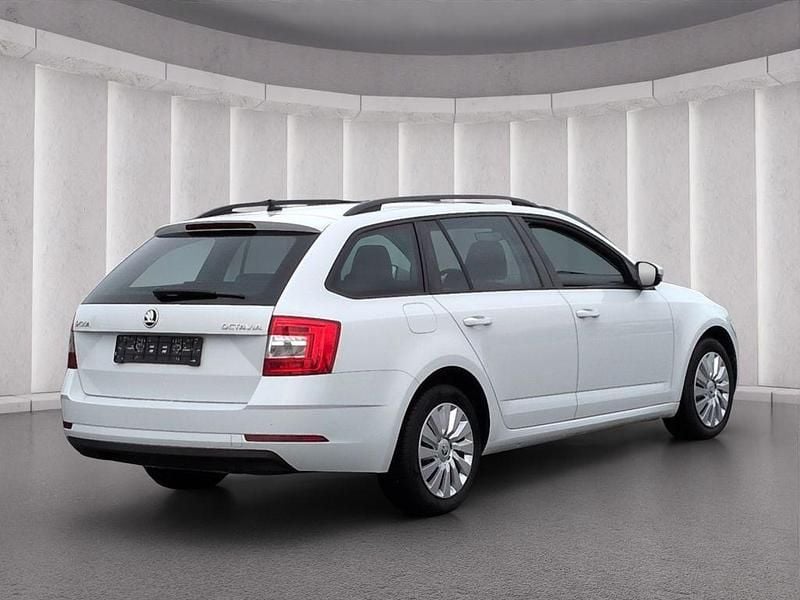 Gebraucht Skoda Octavia 116 PS (85 kW) 2017 Weiss Kombi