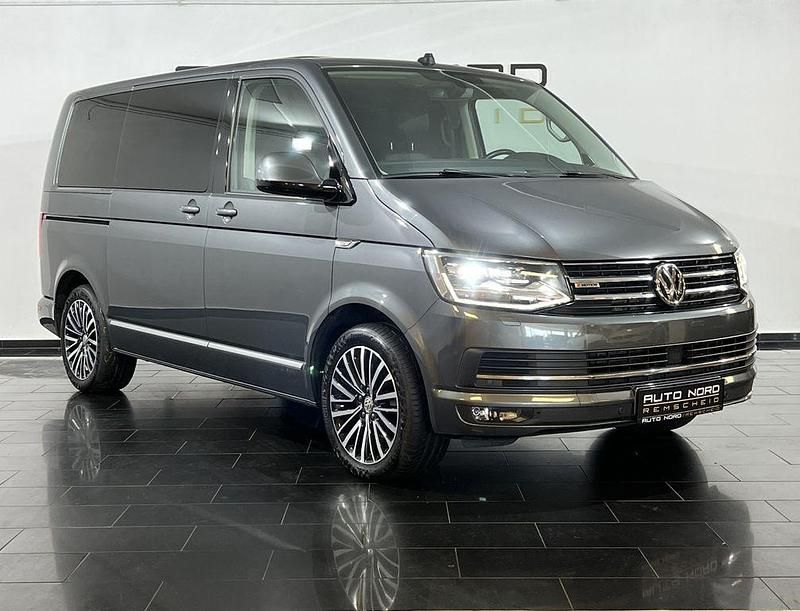 Gebraucht VW Multivan Highline 204 PS (150 kW) 2017 Grau Van / Kleinbus