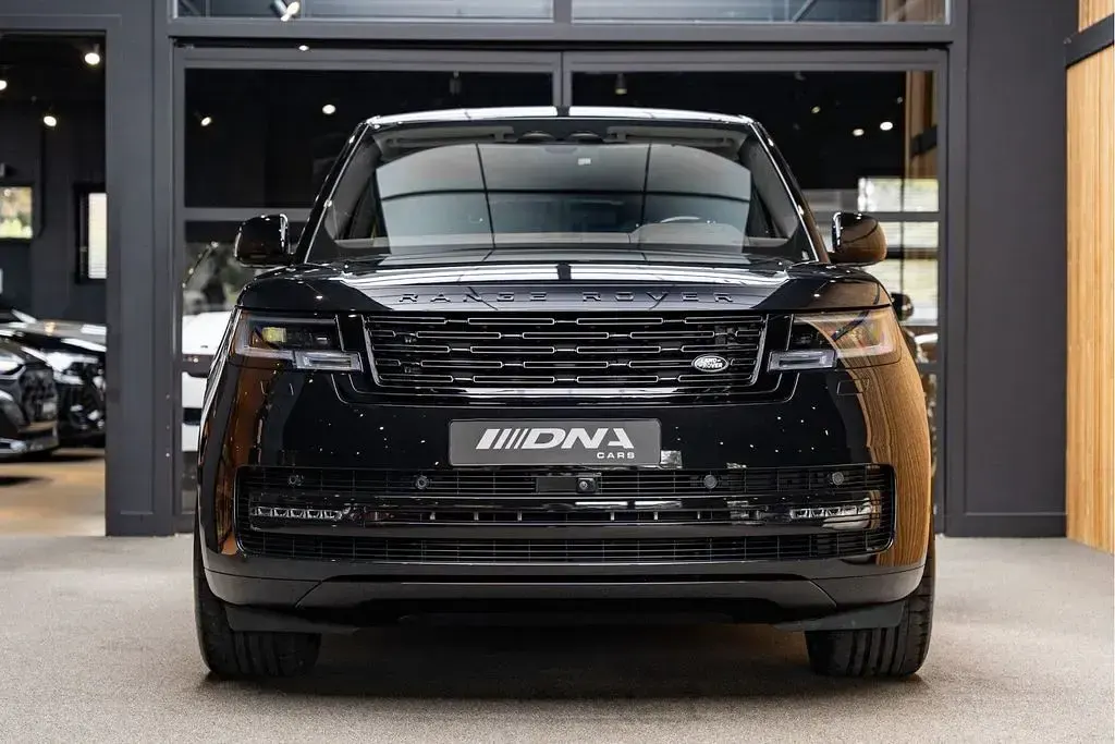 Gebraucht Land Rover Range Rover Autobiography 551 PS (405 kW) 2025 Schwarz SUV