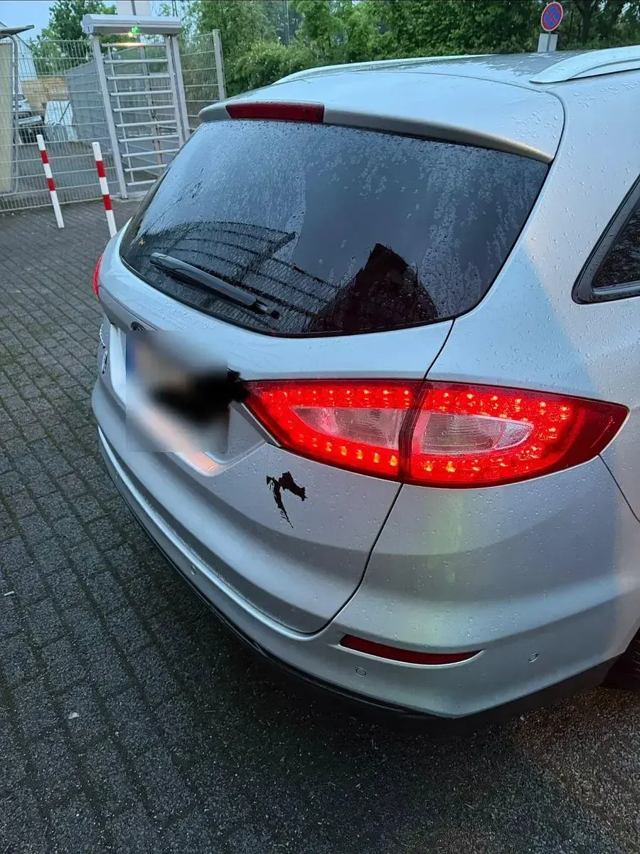 Gebraucht Ford Mondeo Trend 150 PS (110 kW) 2016 Silber Kombi