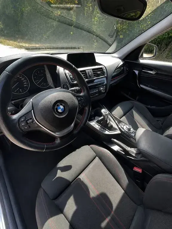 Gebraucht BMW 118 Sport Line 136 PS (100 kW) 2016 Weiß Kleinwagen