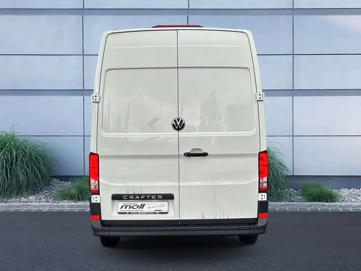 Neu VW Crafter 140 PS (102 kW) 2026 Candyweiß Van