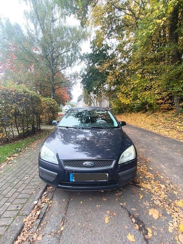Gebraucht Ford Focus 80 PS (58 kW) 2006 Blau Kleinwagen