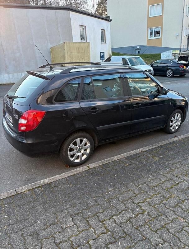 Gebraucht Skoda Fabia 60 PS (44 kW) 2010 Schwarz Kombi