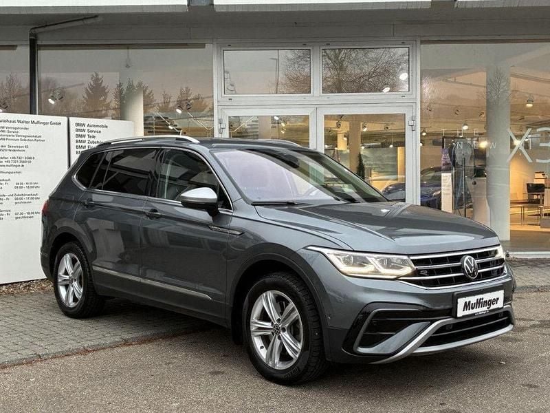 Gebraucht VW Tiguan 190 PS (139 kW) 2023 Platinum grey SUV