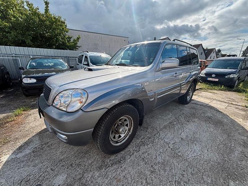 Silber Gebraucht 2006 Hyundai Terracan SUV | 4.980 € (Fairer Preis) - Bild 1/4