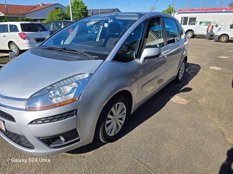 Gebraucht Citroën C4 Picasso Tendance 120 PS (88 kW) 2010 Grau Van / Kleinbus