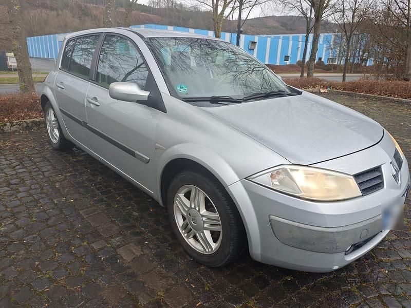 Gebraucht Renault Mégane II 112 PS (82 kW) 2005 Grau Limousine