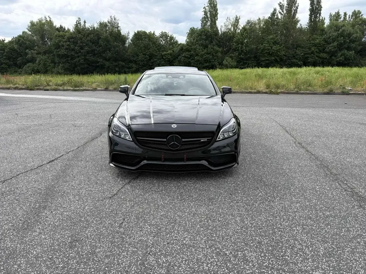 Gebraucht Mercedes CLS63 AMG AMG 557 PS (409 kW) 2015 Schwarz Coupé
