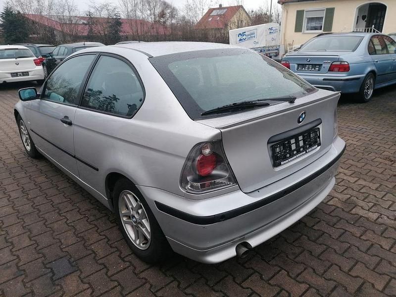 Gebraucht BMW 316 Advantage 116 PS (85 kW) 2002 Silber Limousine