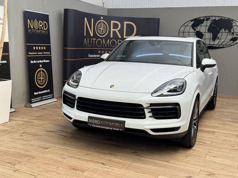 Weiss Gebraucht 2022 Porsche Cayenne SUV | 72.850 € - Bild 1/3