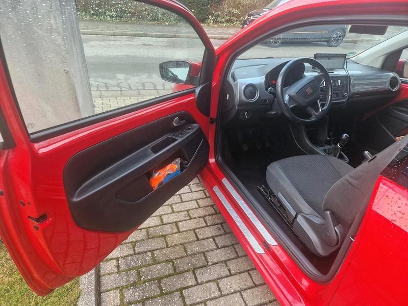Gebraucht Seat Mii Style 75 PS (55 kW) 2012 Rot Kleinwagen