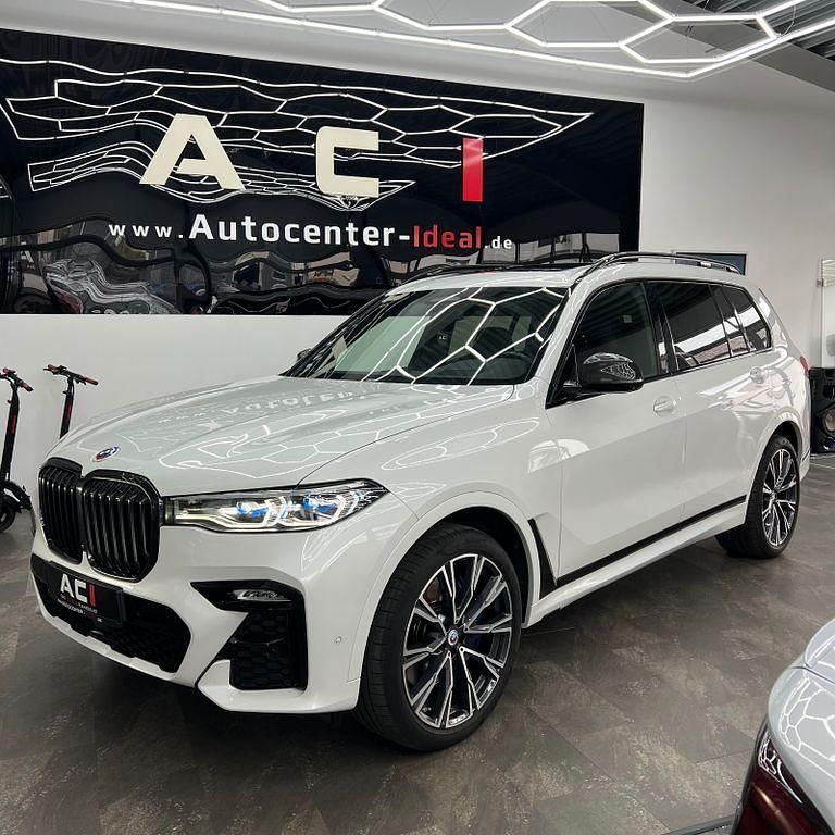 Weiß Gebraucht 2022 BMW X7 Executive SUV | 62.490 € (Superpreis) - Bild 1/4