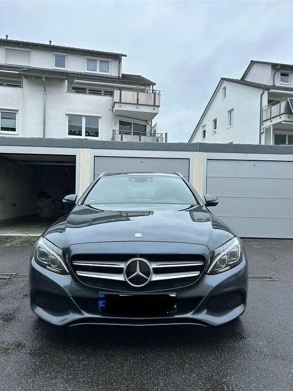 Gebraucht Mercedes E250 204 PS (150 kW) 2015 Grau Limousine