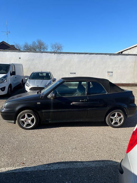 Gebraucht VW Golf Cabriolet 116 PS (85 kW) 2000 Schwarz Cabrio