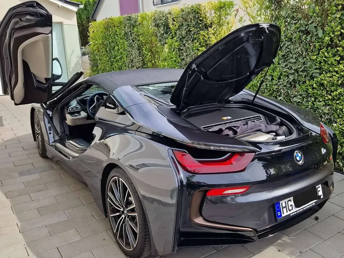 Gebraucht BMW i8 Shadowline 231 PS (169 kW) 2019 Schwarz Cabrio