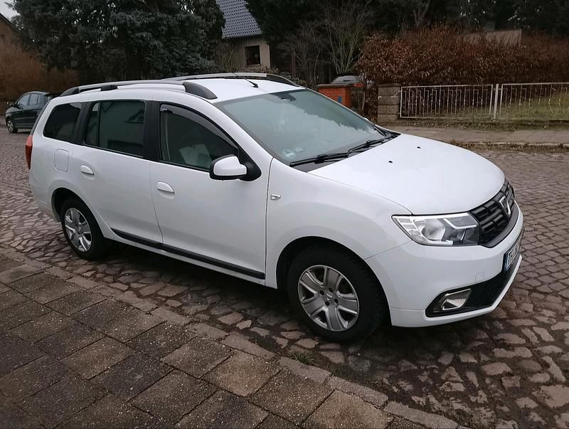 Gebraucht Dacia Logan MCV Comfort 90 PS (66 kW) 2018 Weiß Kombi