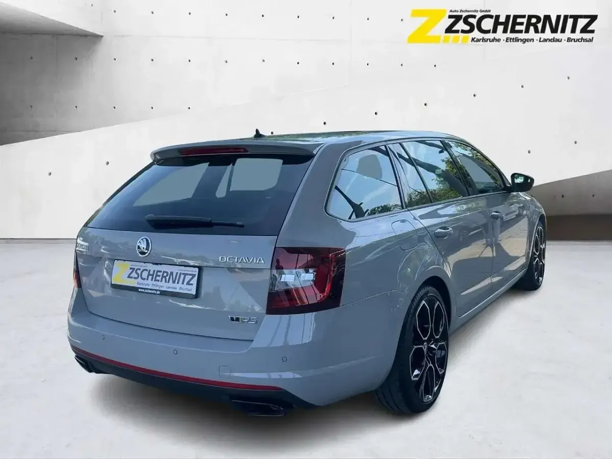 Gebraucht Skoda Octavia RS 245 PS (180 kW) 2018 Grau Kombi