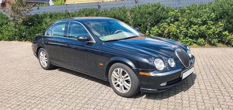 Schwarz Gebraucht 2003 Jaguar S-Type S Limousine | 3.500 € - Bild 1/4