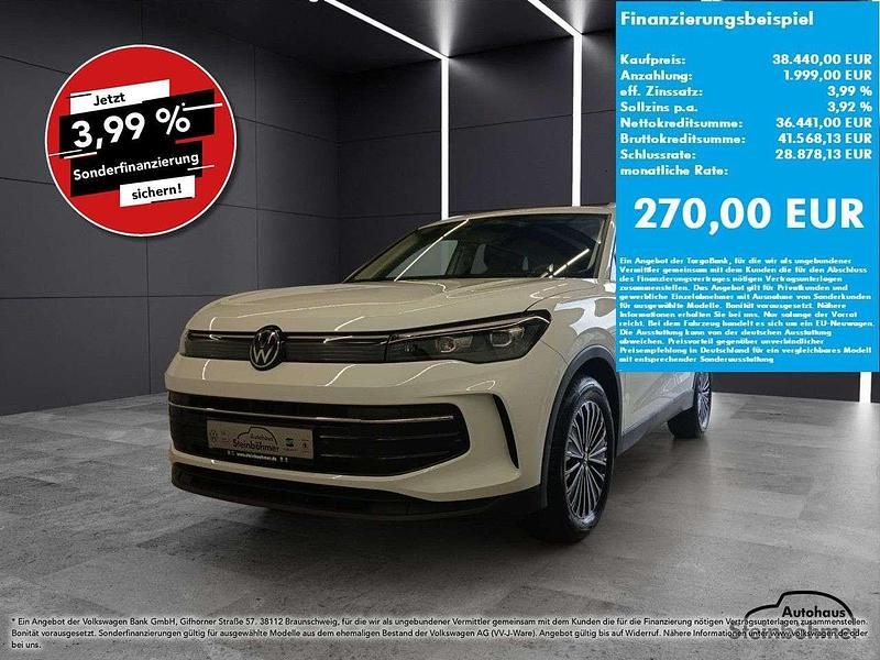 Weiß Neu 2025 VW Tiguan Life SUV | 38.440 € (Superpreis) - Bild 1/4