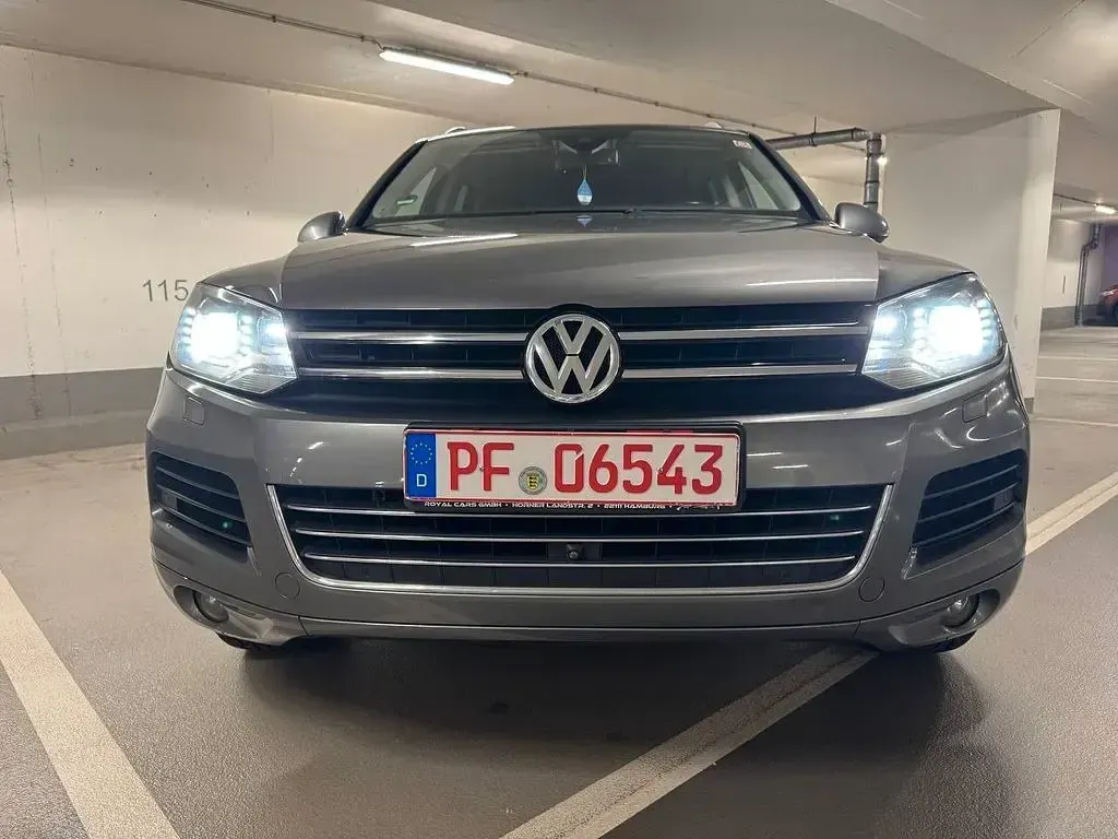 Gebraucht VW Touareg 204 PS (150 kW) 2013 Grau SUV