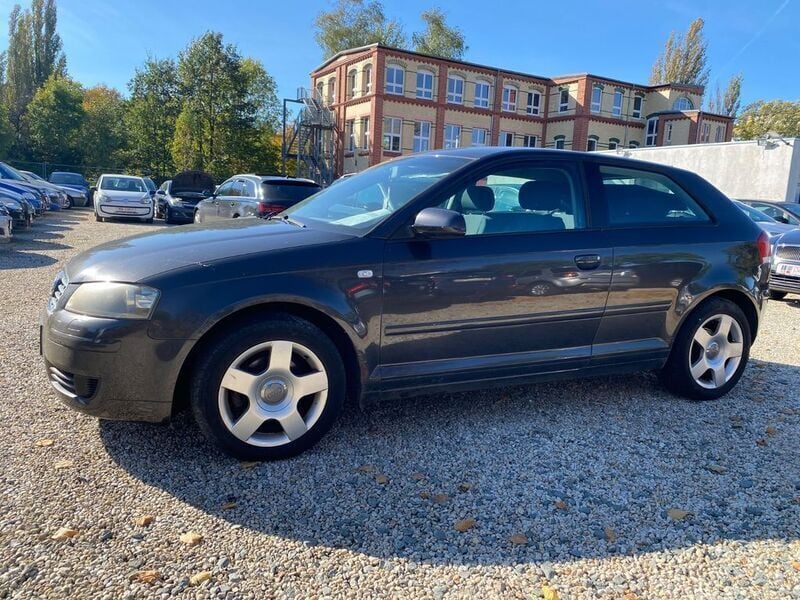 Gebraucht Audi A3 Ambition 102 PS (75 kW) 2004 Grau Limousine