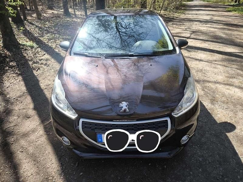 Gebraucht 2013 Peugeot 208 Active Kleinwagen | 2.650 € (Superpreis) - Bild 1/4