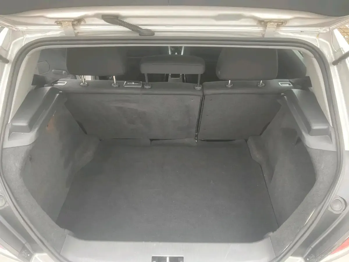 Gebraucht Opel Astra 77 PS (56 kW) 2005 Silber Kleinwagen