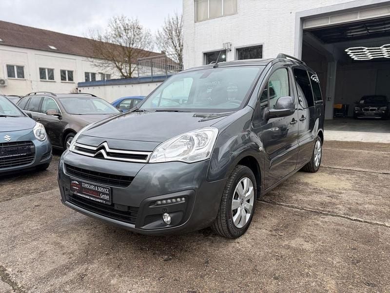 Gebraucht Citroën Berlingo 110 PS (80 kW) 2018 Grau Van / Kleinbus