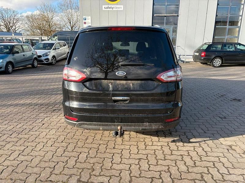 Gebraucht Ford Galaxy Titanium 150 PS (110 kW) 2016 Schwarz Van / Kleinbus
