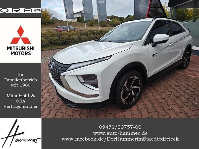 Weiß Gebraucht 2022 Mitsubishi Eclipse Cross SUV | 18.980 € (Guter Preis) - Bild 1/4