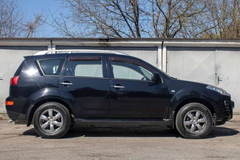 Schwarz Gebraucht 2008 Peugeot 4007 Platinum SUV | 5.290 € (Etwas zu teuer) - Bild 1/4