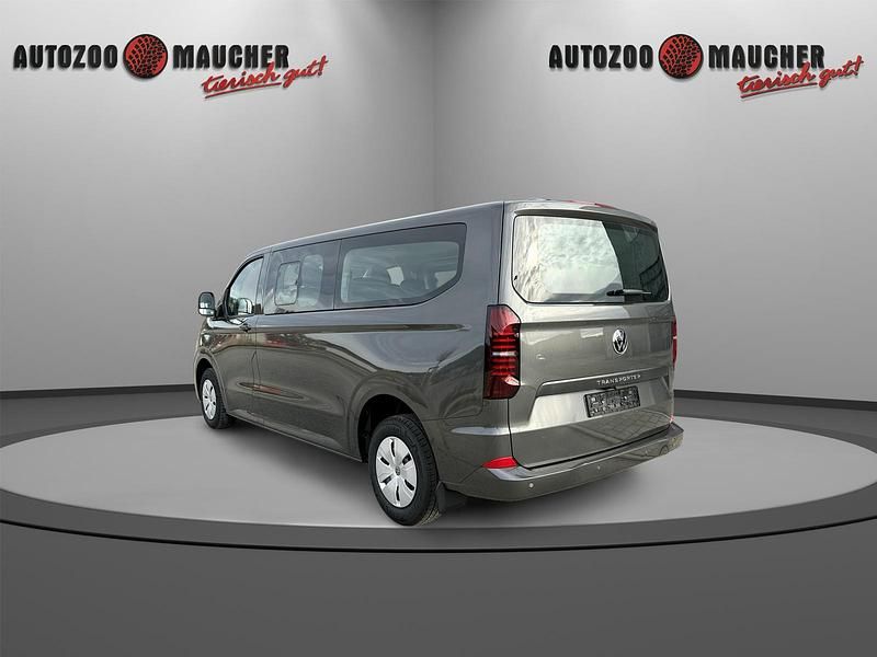 Neu VW T7 2026 Graphite dust metallic Van