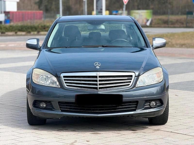 Usata Mercedes C220 170 CV (125 kW) 2008 Grigio Berlina