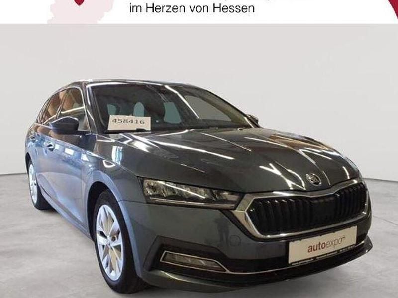 Quarzgrau metallic Gebraucht 2021 Skoda Octavia First Edition Kombi | 19.390 € (Guter Preis) - Bild 1/4