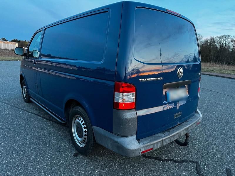 Second-hand VW Transporter 102 CP (75 kW) 2010 Albastru Van