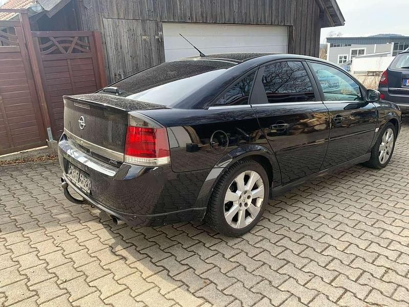 Gebraucht Opel Vectra GTS 155 PS (114 kW) 2004 Saphirschwarz mi2 Kleinwagen