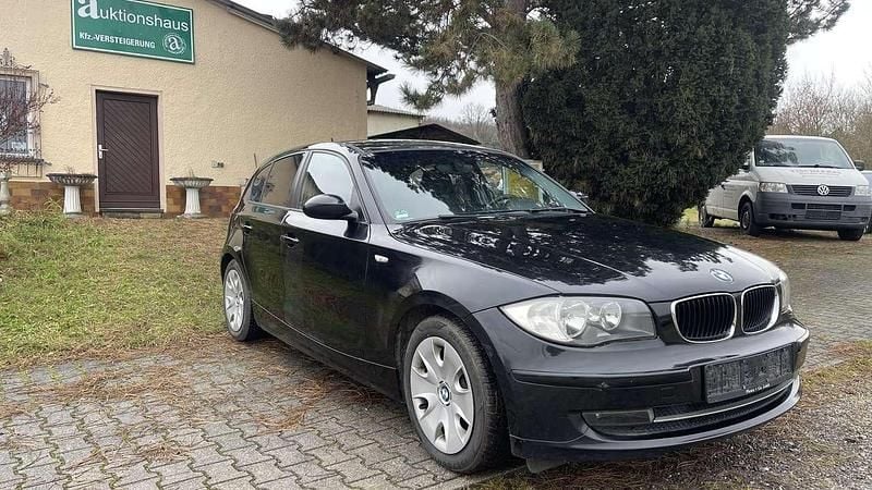 Gebraucht BMW 116 116 PS (85 kW) 2007 Black sapphire metallic Kleinwagen