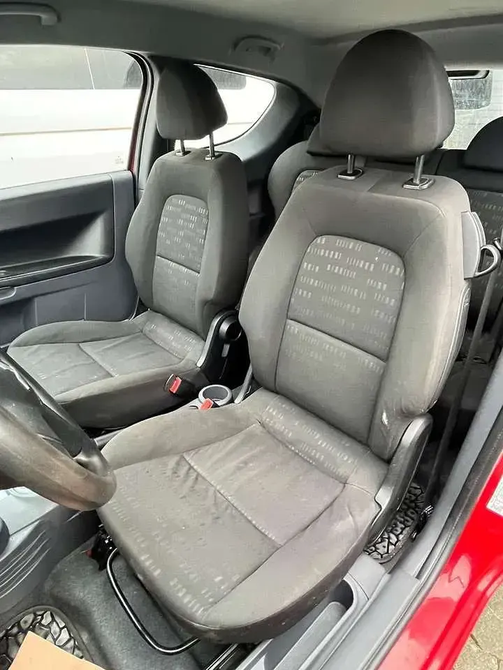 Gebraucht Mitsubishi Colt Inform 75 PS (55 kW) 2005 Rot Kleinwagen