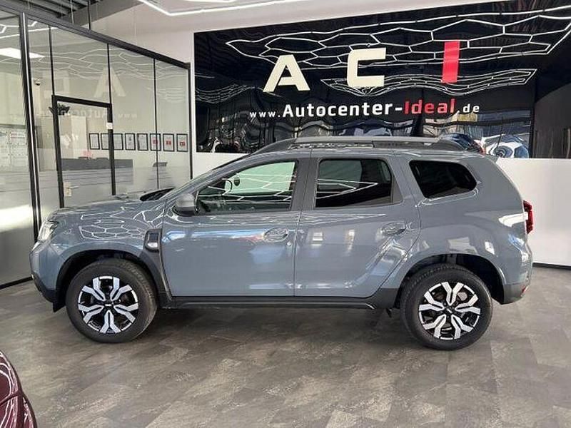 Gebraucht Dacia Duster Journey 150 PS (110 kW) 2023 Grau SUV